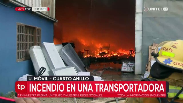 Vecinos denuncian que bomberos no abastecieron para sofocar incendio en importadora