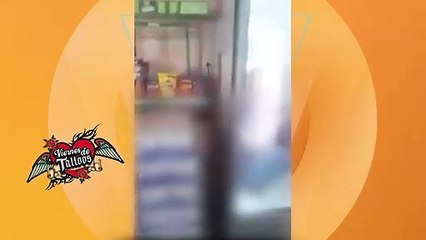 Encuentran a hombre tomando cerveza dentro de refrigerador