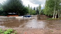 Flash flooding shuts down Flagstaff road, trapping travelers