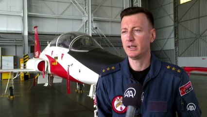 Türk savaş pilotları, zorlu eğitimleri geçip brövelerini takıyor
