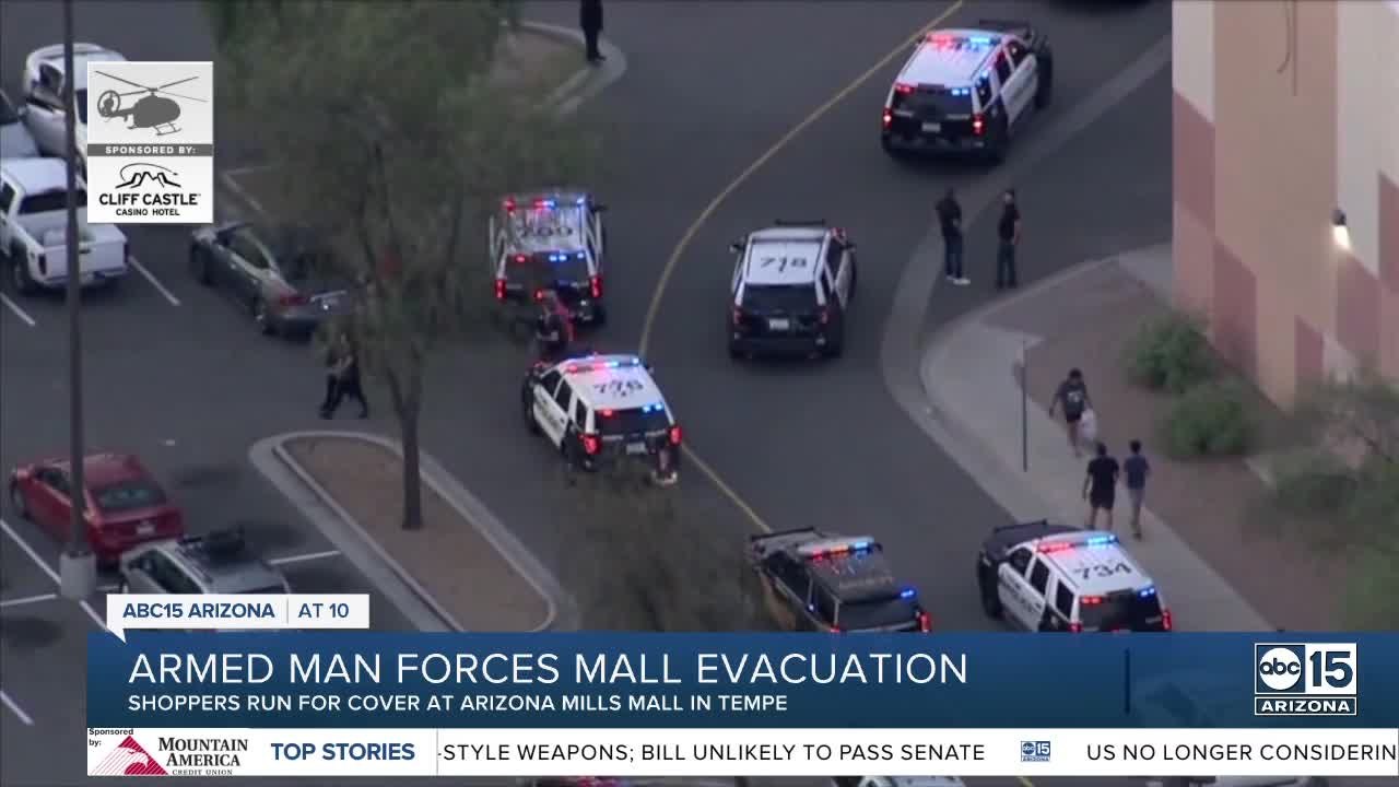 Reports of man with a gun at Arizona Mills prompts police to clear mall