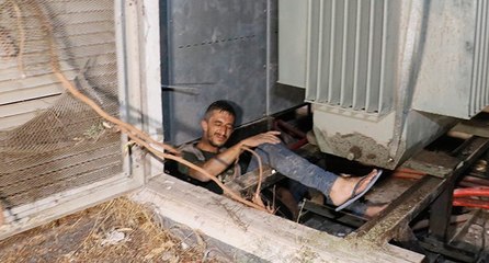 Kablo hırsızı trafoya sıkışınca yakalandı