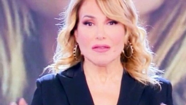 “Tutto annullato”. Il dietrofront di Mediaset su Barbara D’Urso, la notizia è ufficiale