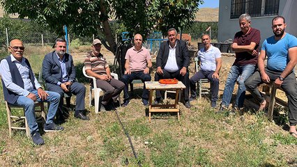 Çiftçi dertli: Ürünü satıp parayı alıyoruz. Bankaya, alacaklılara borç ödemeye koşuyoruz