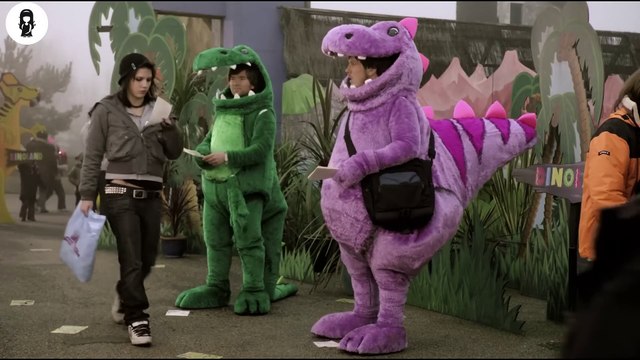 Man Goes To Toilet For 5 Mins, But Finds The World Ruined As He Leaves