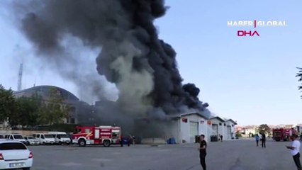 Denizli Emniyet Müdürlüğü'nün lojistik deposunda yangın
