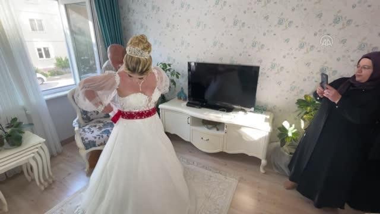 Unutulmaya yüz tutmuş "Gelin Aynası" geleneği akademisyen eliyle geleceğe taşınıyor