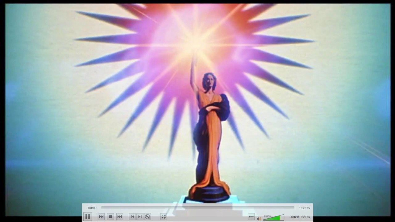 Inicio y fin del DVD de Historia de un soldado de 2001