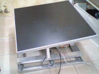 Plate-forme instable motorisée