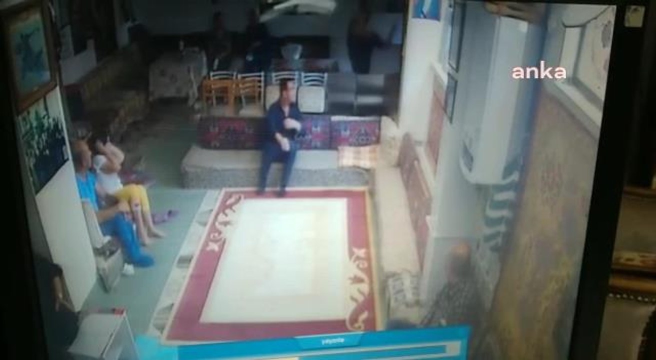 Son dakika gündem: Ankara'da Üç Alevi Kurumuna Saldırı. Ankara Emniyet Müdürlüğü: "Üç Olayı da A.O.K. İsimli Şahsın Gerçekleştirdiği Tespit Edilmiş, Şahıs Gözaltına...