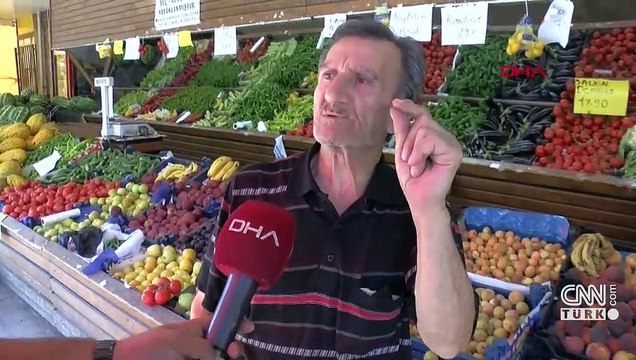 Market servisi işkencesi: Yaşlı adamı servisten yaka paça indirdiler
