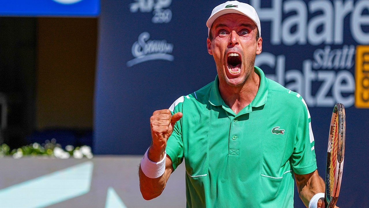 Bautista Agut v Misolic