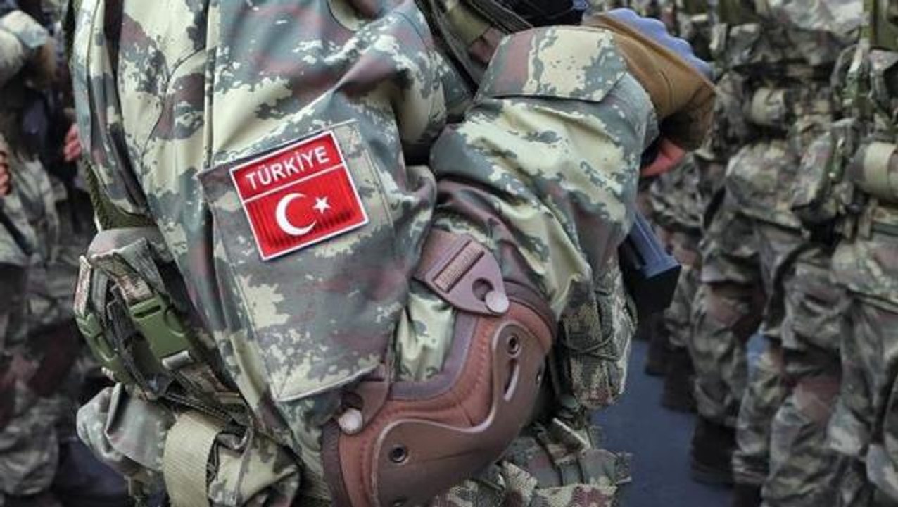 Pençe-Kilit Harekatı bölgesinde bir asker, arı sokması sonucu şehit oldu