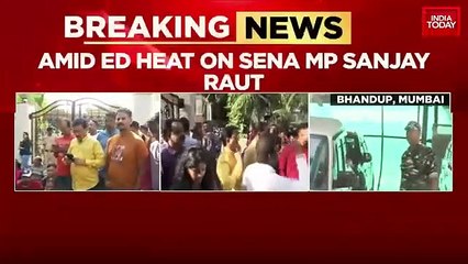 Tải video: Patra Chawl case: Sanjay Raut claims innocence as ED shows up at his residence