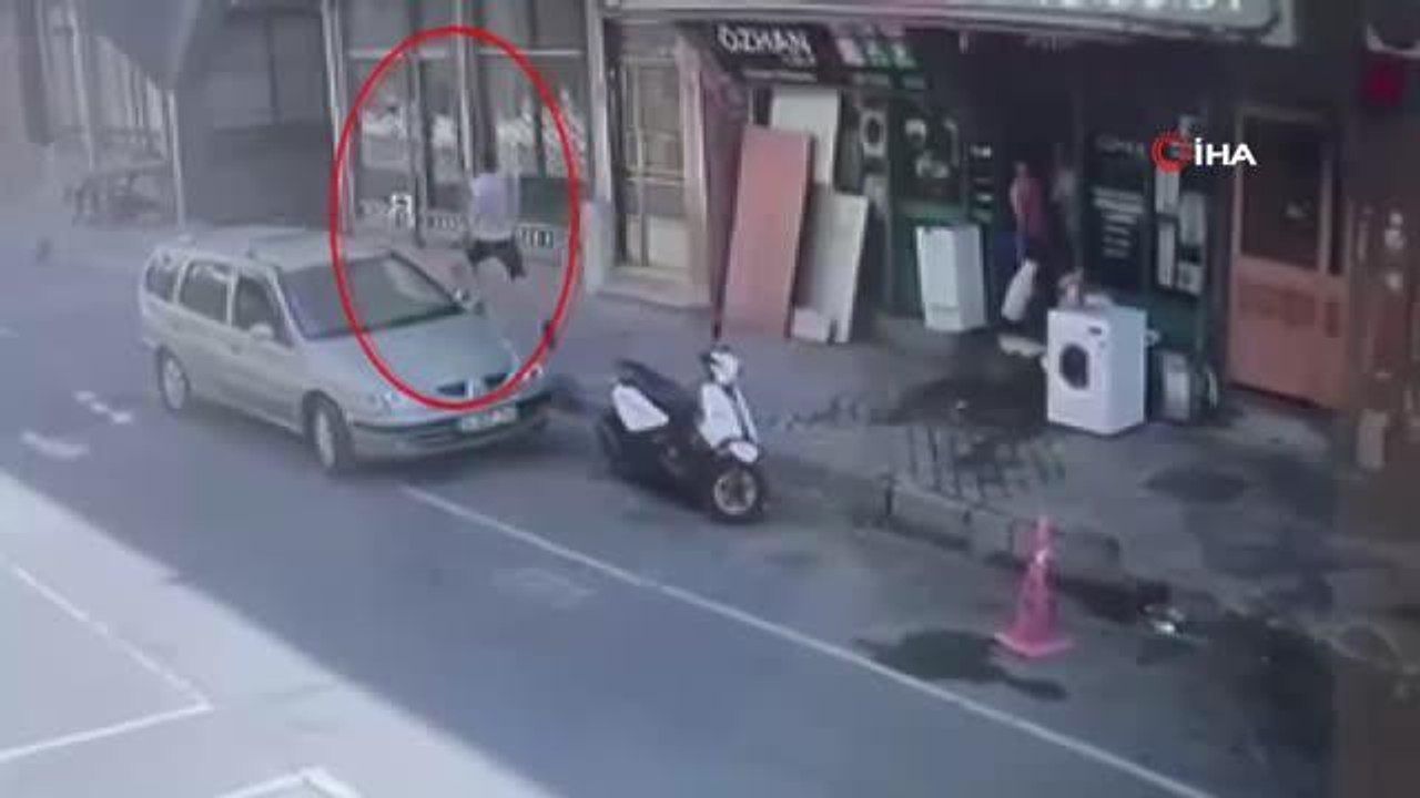 Bingöl 3. sayfa haberleri | Bağcılar'da 2 çocuk kapkaç yöntemiyle genç kadının telefonunu çaldı