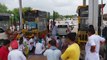 SriGanganagar किसानों का सूरतगढ मार्ग पर चक्का जाम, वाहनों को रोका