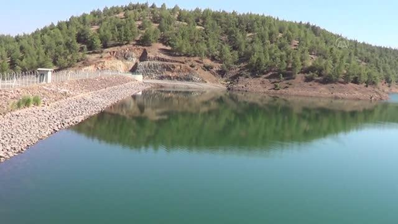 Gaziantep gündem: GAZİANTEP - Tarımsal sulama göleti çiftçinin su ihtiyacını karşılıyor