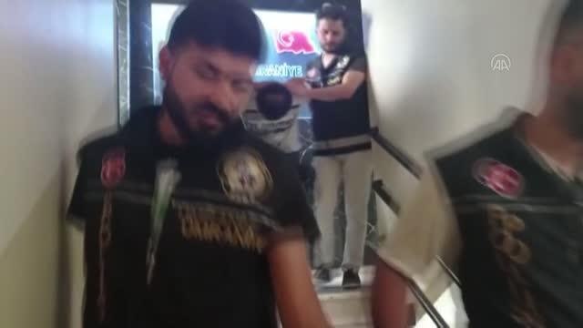 Son dakika haberleri... Ümraniye'de kavgaya müdahale eden polise saldıran 3 kişi gözaltına alındı