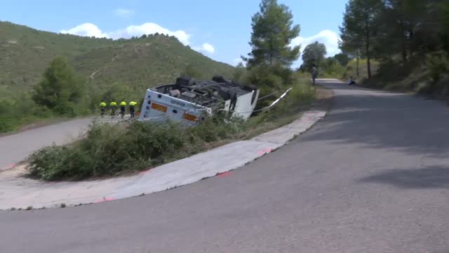 El mal estado de la carretera por las fuertes lluvias pudo ser la causa del accidente de autobús de Rubió