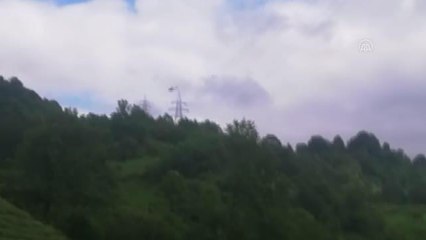 Son dakika haberleri | Helikopterin düştüğünü zanneden çiftin üzüntüsü kameraya yansıdı