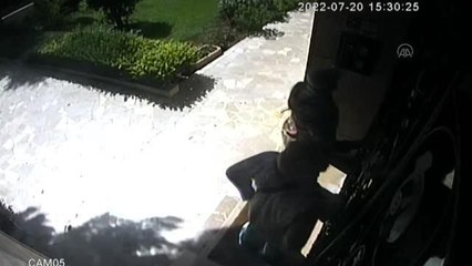 Son dakika gündem: Kadıköy'de evden hırsızlık yapan 2 kişi tutuklandı