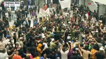 Machtkampf im Irak: Sadr-Anhänger stürmen Parlament in Bagdad