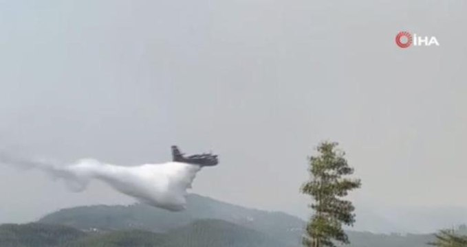 Burdur gündem haberleri: Burdur'da orman yangınına havadan ve karadan müdahale sürüyor