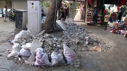 Tarihi Kemeraltı Çarşısı’ndaki 65 yıllık şadırvanı 'yakın civardaki esnaflar yıktı' iddiası
