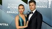 GALA VIDEO - Scarlett Johansson : qui est son mari Colin Jost ?