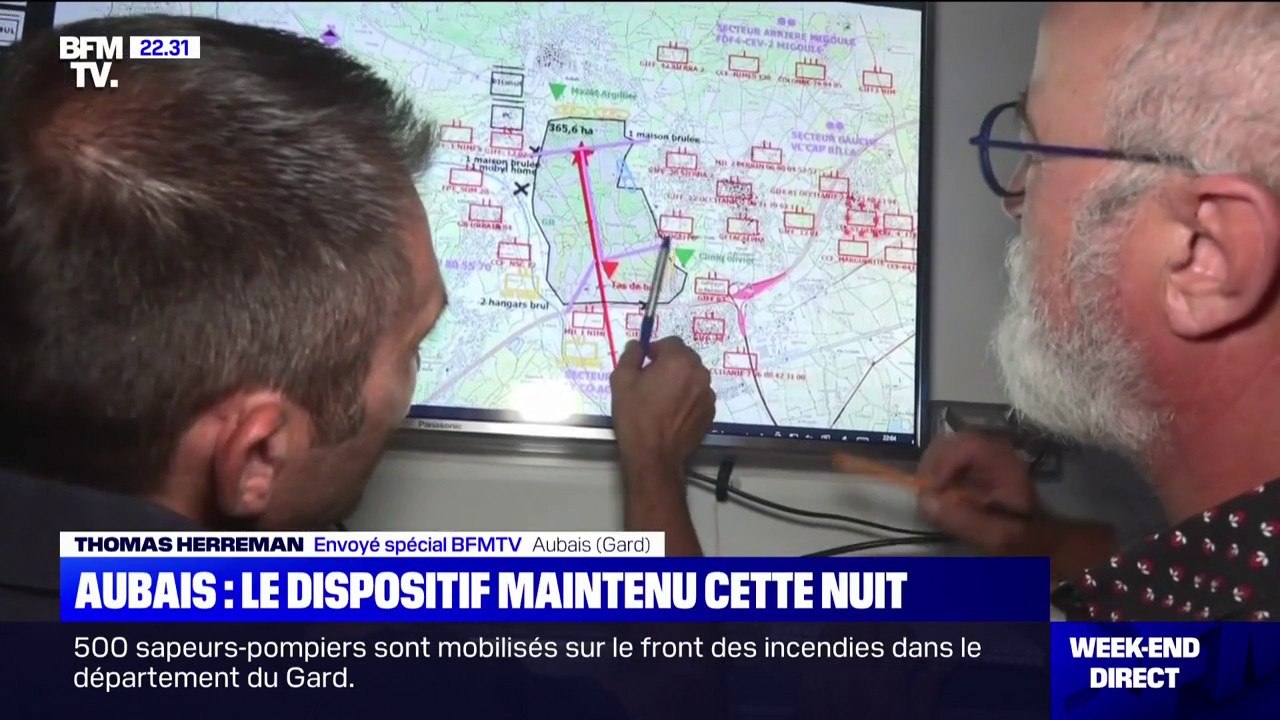 Incendie dans le Gard: le dispositif de 530 sapeurs-pompiers maintenu cette nuit à Aubais