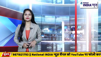 उत्तर प्रदेश के चंदौली में स्कूली बच्चे पानी में कर कर जा रहे  सड़क के खस्ता हालात