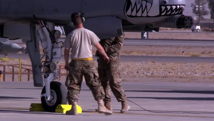 Décollage de l'aérodrome A-10 de Kandahar