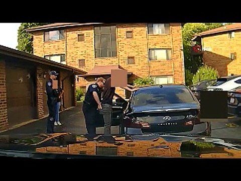 ABD polisi bu Polis 17 yaşındaki genci dakikalarca dövdü