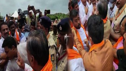 Basavaraj Bommai ಇಂದು ಕೊಪ್ಪಳದಲ್ಲಿ, ಹೆಲಿಪ್ಯಾಡ್ ಸುತ್ತಾಮುತ್ತ ನಡೆದಿದ್ದೇನು | OneIndia Kannada