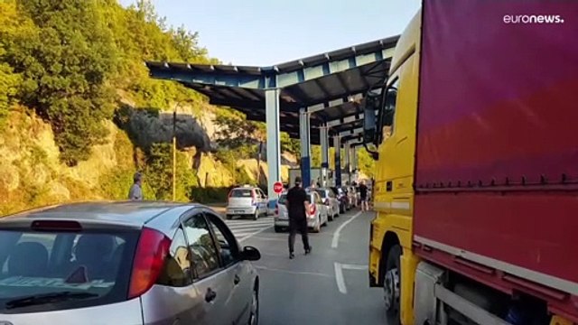 Сербам дали отсрочку на месяц: конфликт в Косове из-за автомобильных номеров