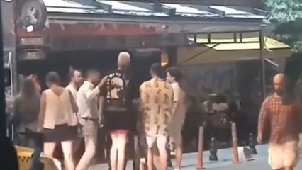 Ebrar Karakurt Kadıköy’de tartıştı