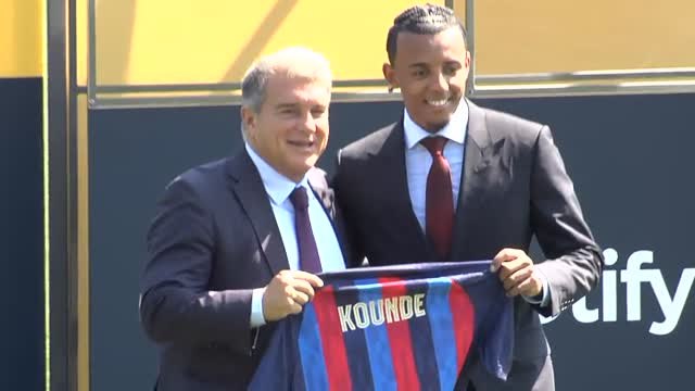 Koundé, presentado: Cuando sentí que era posible, para mí era claro elegir al Barça