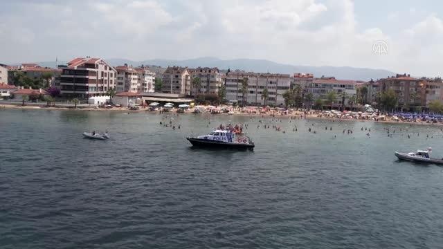 Deniz polisi boğulma vakalarına karşı uyarılarda bulunuyor
