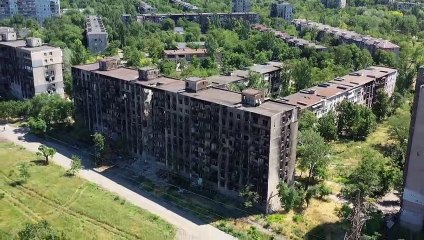 Rússia quer entregar em setembro primeiras reconstruções em Mariupol