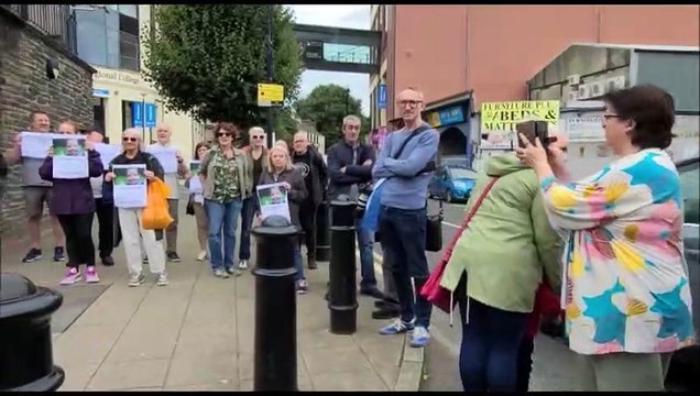 Protest outside Strand Road PSNI Station in Derry regarding Noah Donohoe case