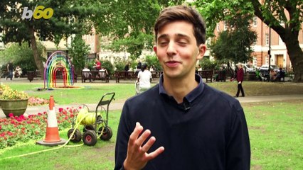 These Glasses For The Deaf Are Game Changers