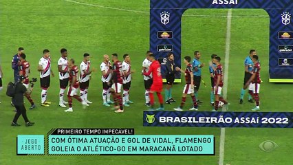 Flamengo goleia Atlético-GO e estaciona no G-4 do Brasileirão