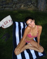 Kendall Jenner s Sunday Attire Included a Red Checkered Bikini and Nothing Else