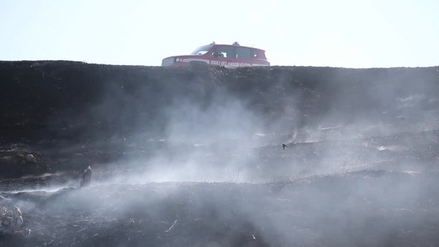 Incendi: Roma, domato dai vigili del fuoco il rogo a Cinecitta'