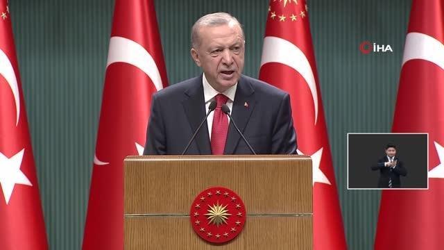Cumhurbaşkanı Erdoğan: Vatandaşlarımızı kira öder gibi taksitlerle, yerel ve yatay mimari anlayışına göre inşa edilmiş konut projeleriyle ev sahibi...