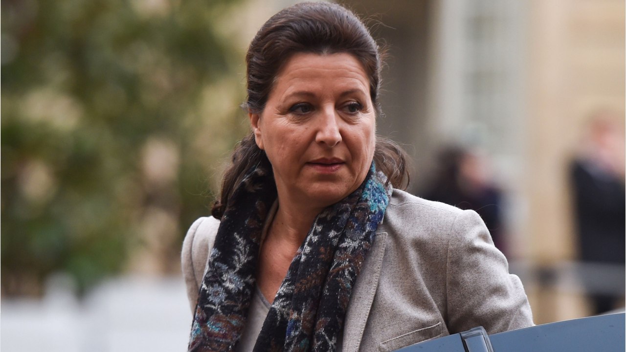 GALA VIDÉO - Agnès Buzyn recasée : un célèbre chroniqueur tire à boulets rouges sur l’ex-ministre