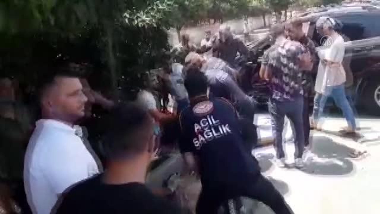 Cipin durağa çarpması sonucu 4 kişi yaralandı