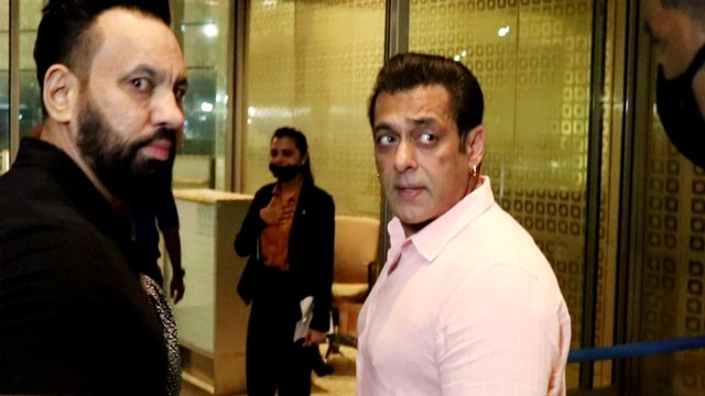 गन लाइसेंस और बुलेट प्रूफ कार मिलने के बाद पहली बार स्पॉट हुए सलमान खान