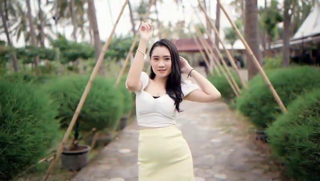 DJ BILA NANTI  - Lutfiana Dewi