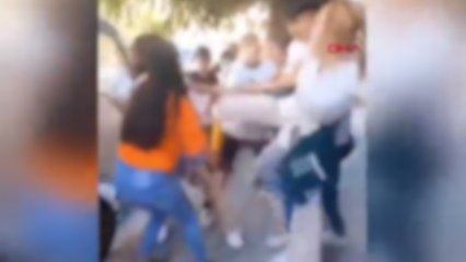 Sultangazi'de sokak dövüşlerini aratmayan görüntüler